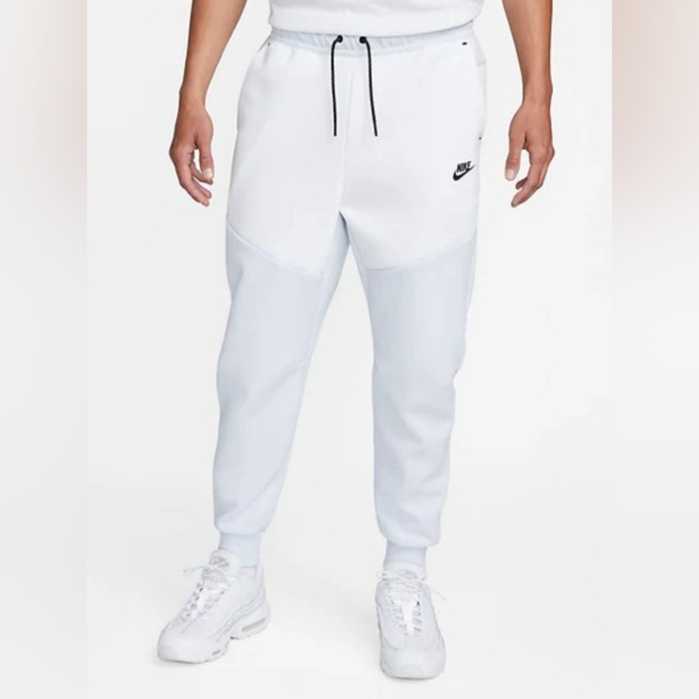 NIKE SMALL - Picture 9 of 10